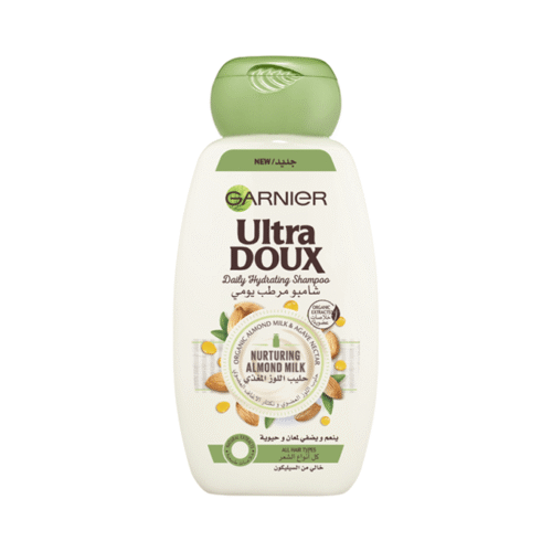 غارنييه شامبو الترا دو مرطب يومي للشعر بخلاصة حليب اللوز المغذي - 600مل